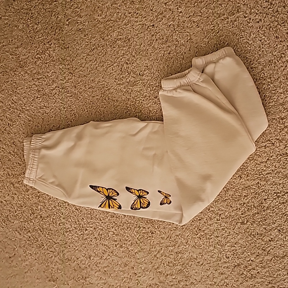 La La Land White Sweatpants with Yellow Butterflies